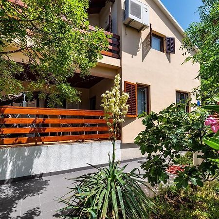 קרלובג Vacation House Anna מראה חיצוני תמונה