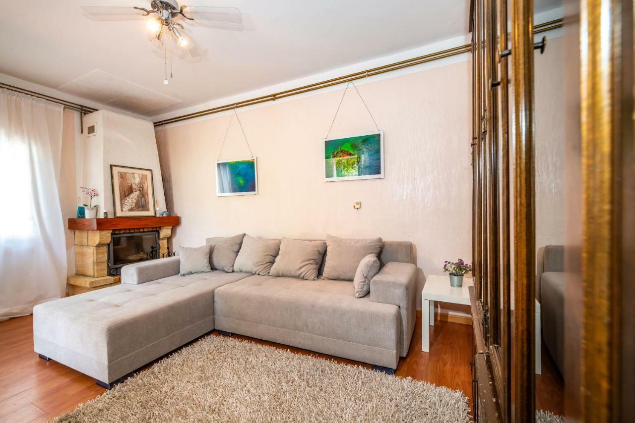 קרלובג Vacation House Anna מראה חיצוני תמונה