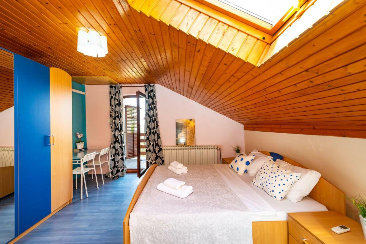 קרלובג Vacation House Anna מראה חיצוני תמונה